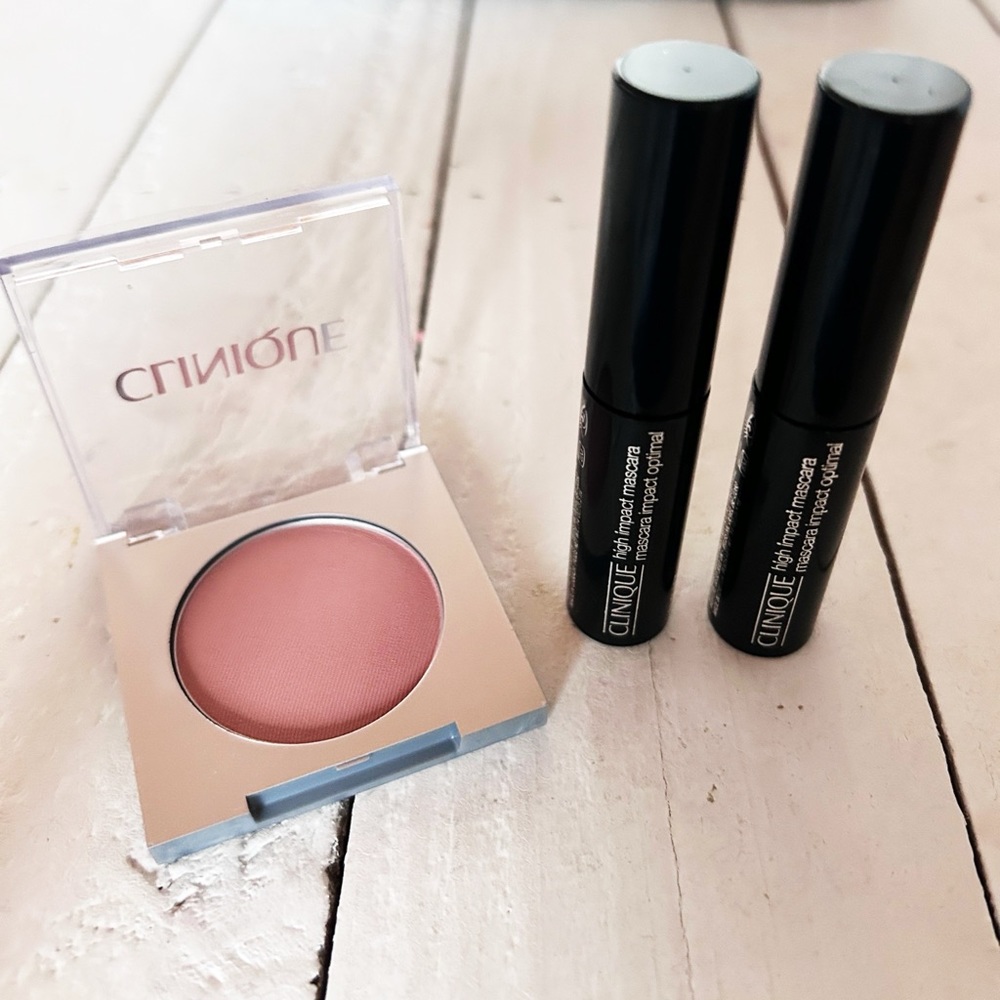 Clinique High Impact Mascara and Pressed Powder Blusher in New Clover NEW